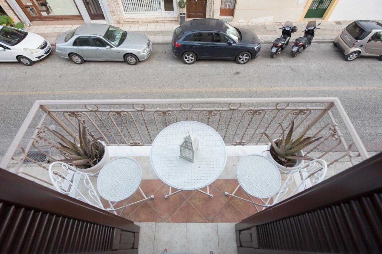 1571_Suites A1 Nafpaktos エクステリア 写真